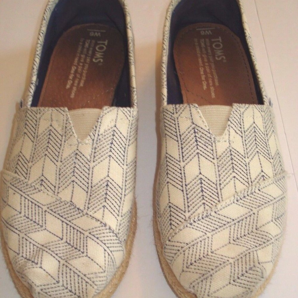 toms red canvas women's classics